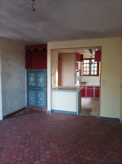 Image No.27-4 Bed House for sale