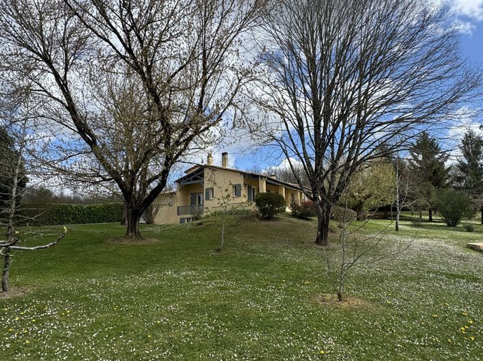 Image No.8-4 Bed House for sale