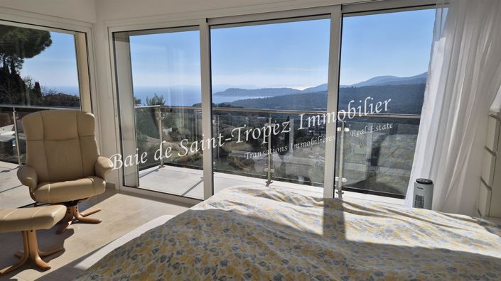 Image No.10-5 Bed House for sale