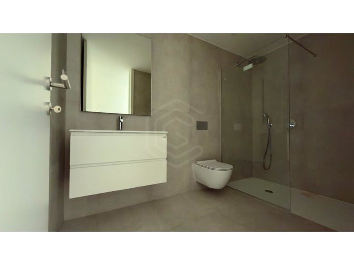 Image No.22-3 Bed Apartment for sale