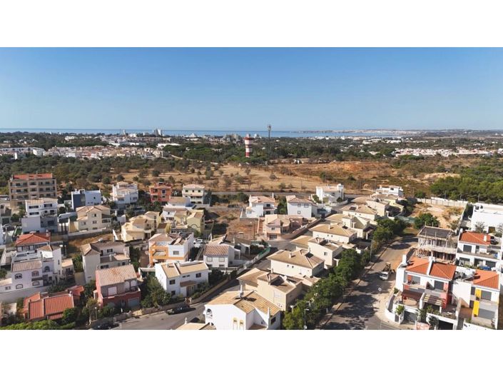 Image No.44-3 Bed Apartment for sale