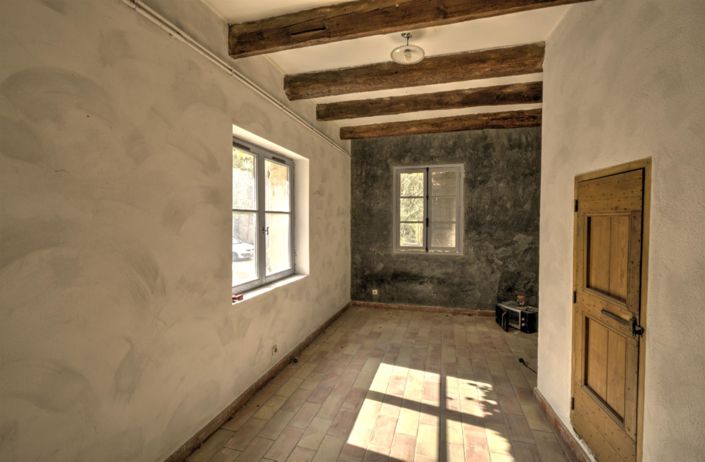 Image No.5-Maison de 1 chambre à vendre à Sommières