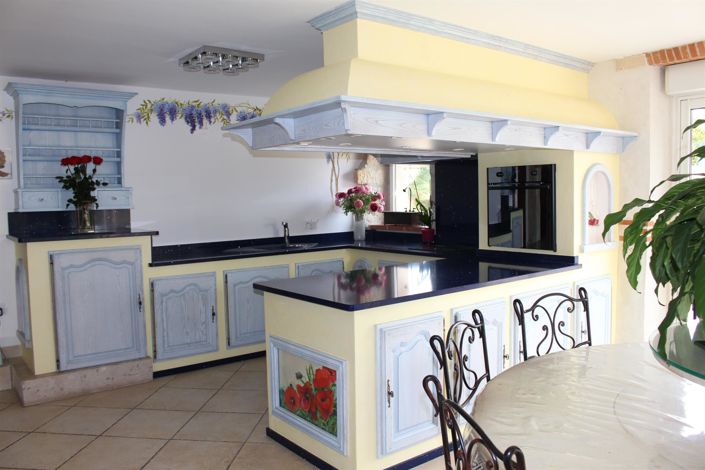 Image No.13-5 Bed House for sale