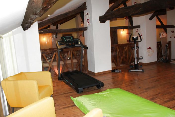 Image No.24-5 Bed House for sale