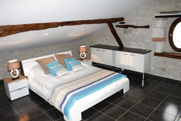 Image No.36-5 Bed House for sale