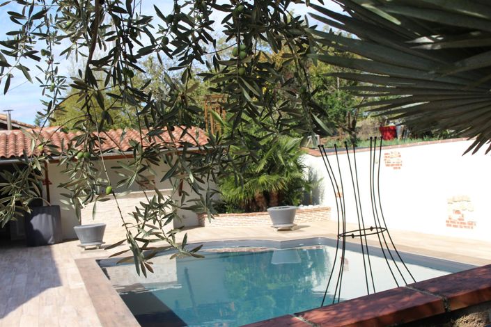 Image No.44-5 Bed House for sale