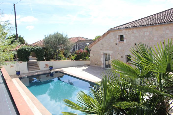 Image No.5-5 Bed House for sale