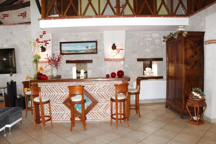 Image No.6-5 Bed House for sale