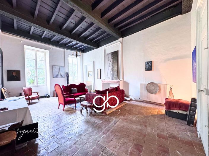 Image No.10-5 Bed House for sale