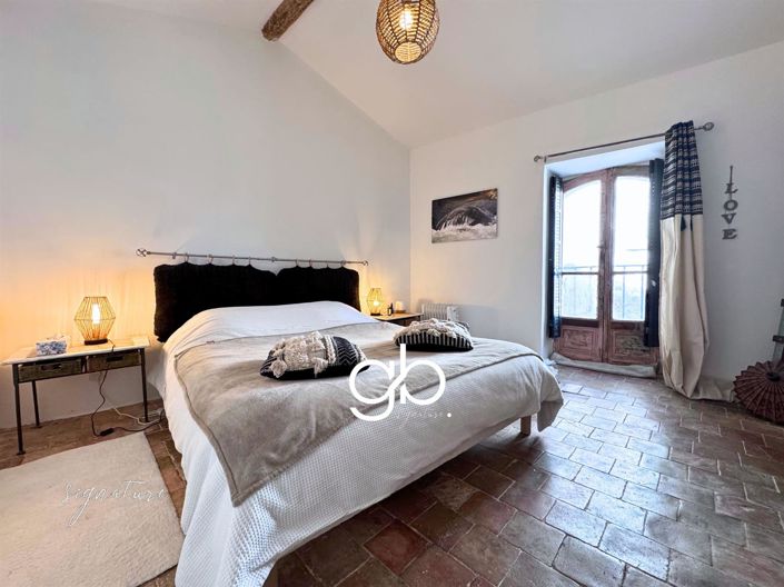 Image No.13-5 Bed House for sale