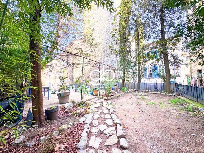 Image No.3-5 Bed House for sale