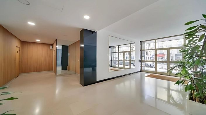 Image No.3-3 Bed Property for sale