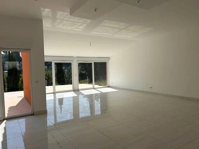 Image No.11-House for sale