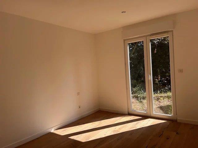 Image No.8-House for sale