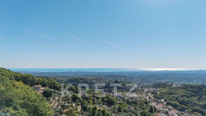 Image No.2-Maison de 5 chambres à vendre à Châteauneuf-Grasse