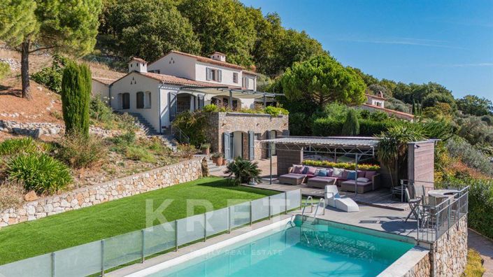 Image No.4-Maison de 5 chambres à vendre à Châteauneuf-Grasse