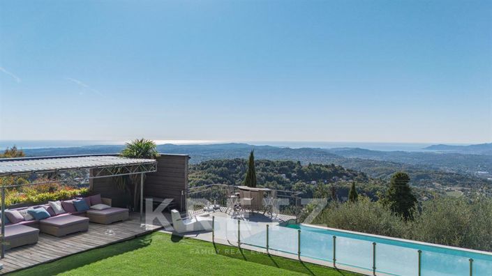 Image No.6-Maison de 5 chambres à vendre à Châteauneuf-Grasse