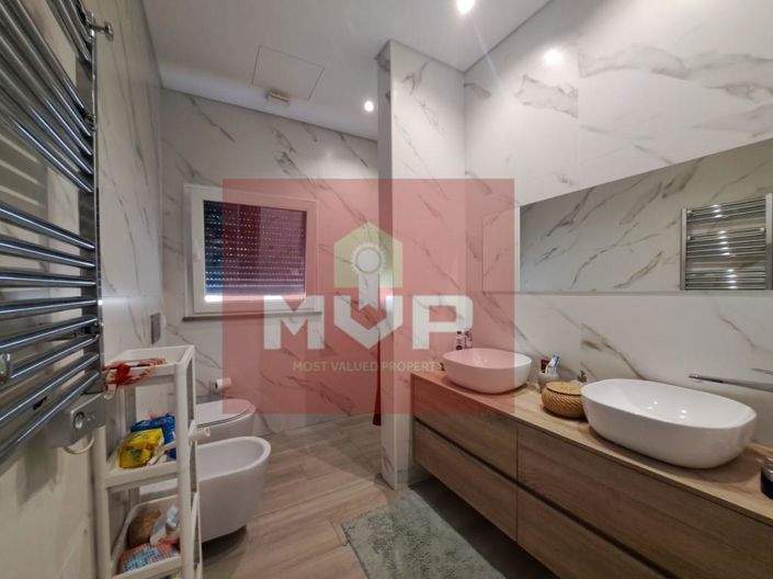 Image No.18-Maison de 5 chambres à vendre à Faro City