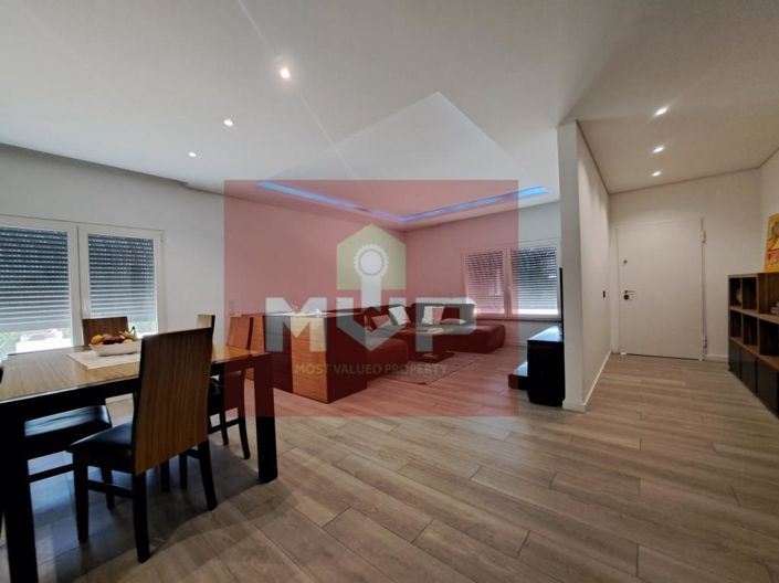 Image No.6-Maison de 5 chambres à vendre à Faro City