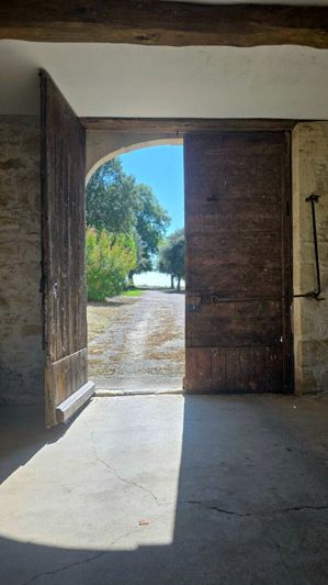 Image No.12-8 Bed House for sale