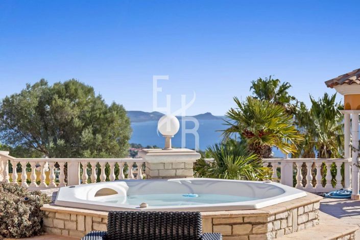 Image No.15-House for sale