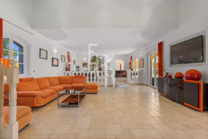 Image No.18-House for sale