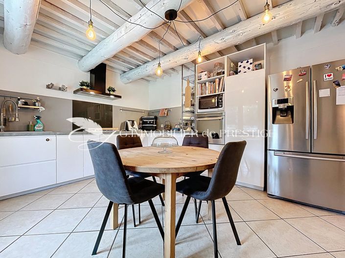 Image No.9-4 Bed House for sale