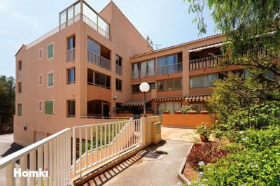 1 - Bandol, Apartment