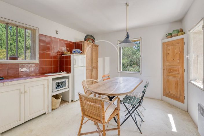 Image No.3-Maison de 4 chambres à vendre à Gordes