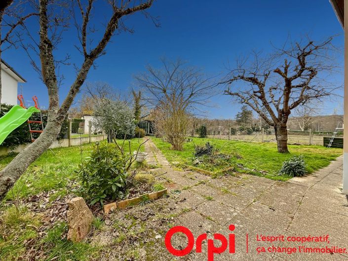 Image No.8-4 Bed House for sale