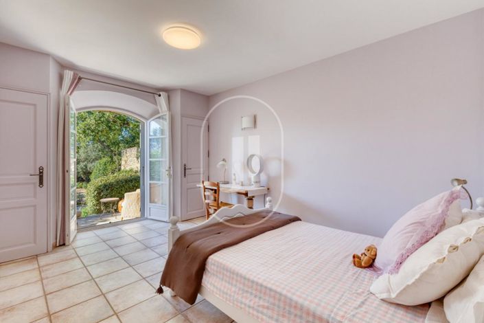 Image No.6-Maison de 4 chambres à vendre à Vaucluse