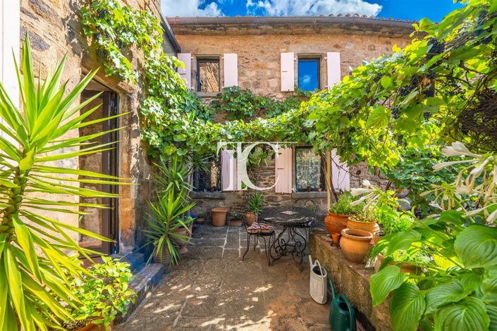 Image No.2-4 Bed House for sale