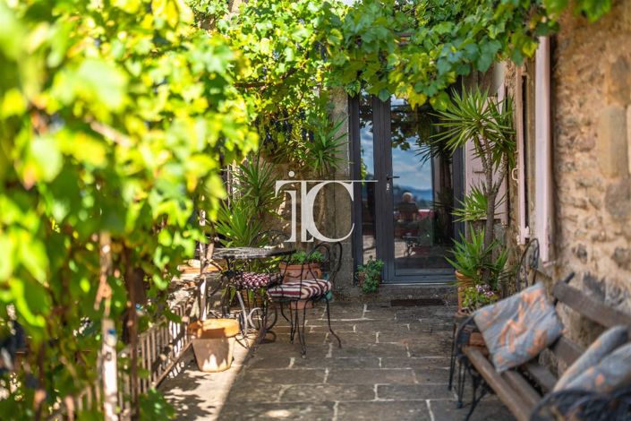 Image No.22-4 Bed House for sale