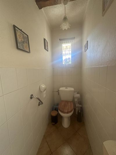 Image No.20-3 Bed House for sale