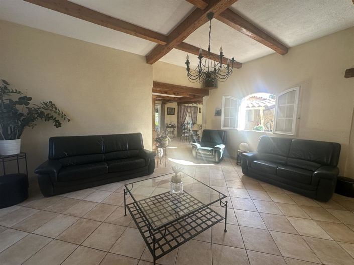 Image No.7-3 Bed House for sale