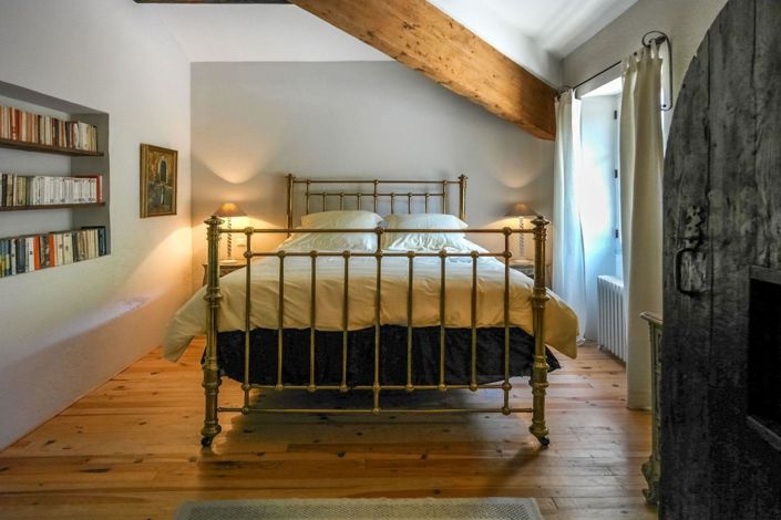 Image No.11-6 Bed Property for sale