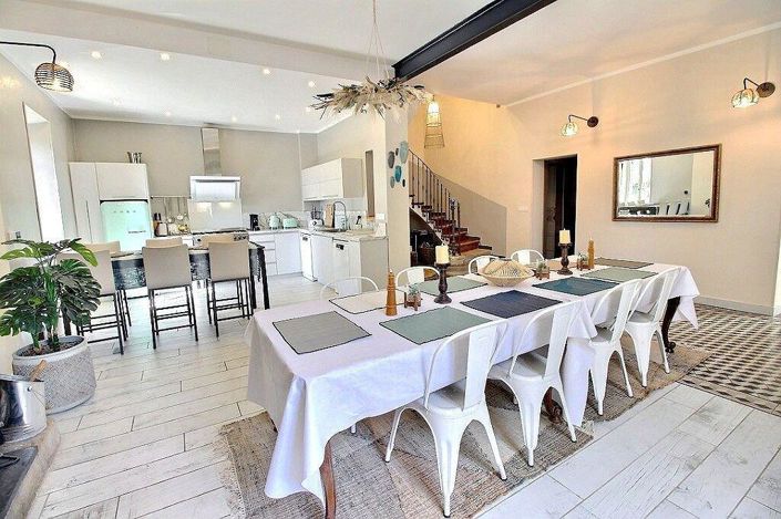 Image No.6-4 Bed House for sale