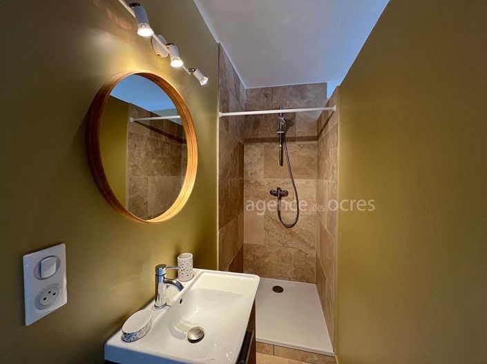 Image No.4-Maison de 2 chambres à vendre à Rustrel