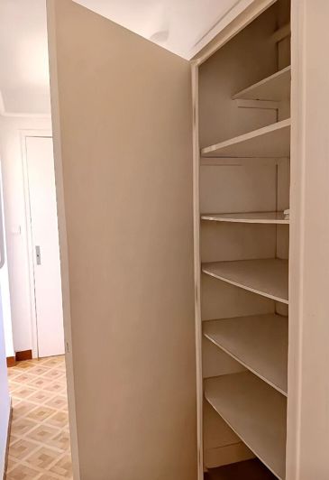 Image No.8-Propriété de 3 chambres à vendre à Besançon