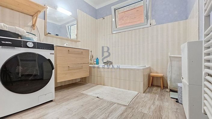 Image No.10-Maison de 5 chambres à vendre à Fréjus