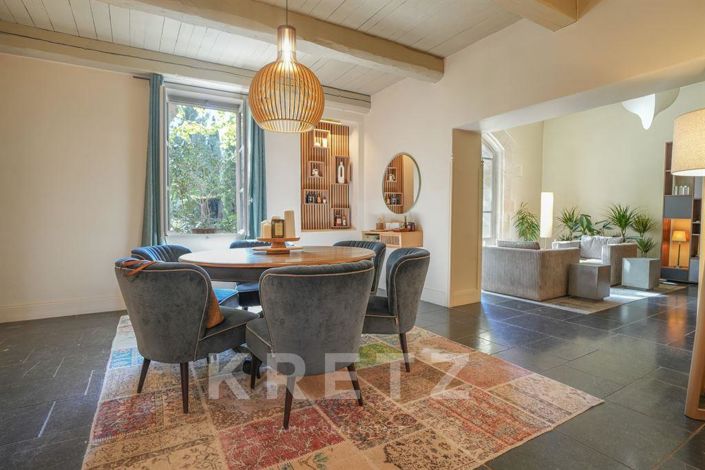 Image No.7-6 Bed House for sale