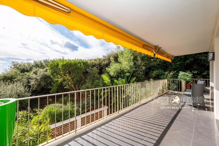 Image No.2-Appartement de 2 chambres à vendre à Cannes