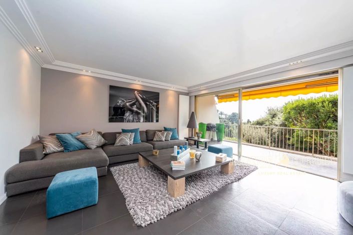 Image No.4-Appartement de 2 chambres à vendre à Cannes