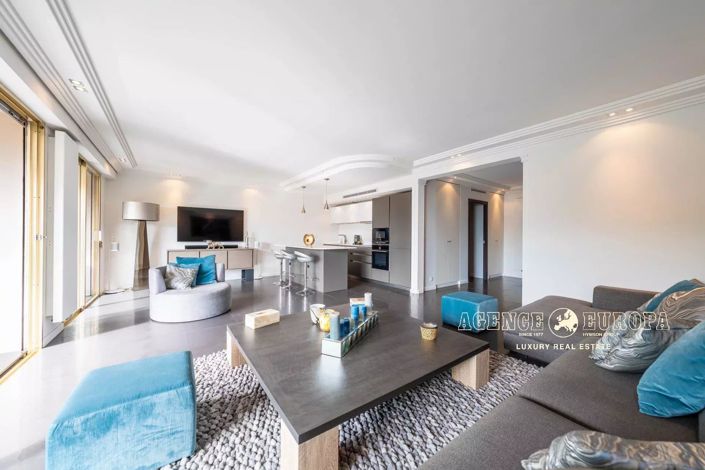 Image No.5-Appartement de 2 chambres à vendre à Cannes