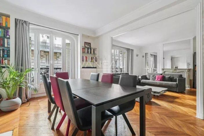 Image No.2-Appartement de 4 chambres à vendre à Paris