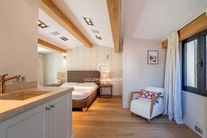 Image No.15-5 Bed House for sale