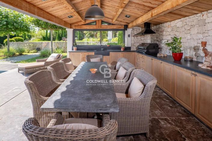 Image No.31-5 Bed House for sale