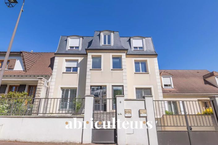 Image No.1-5 Bed Apartment for sale