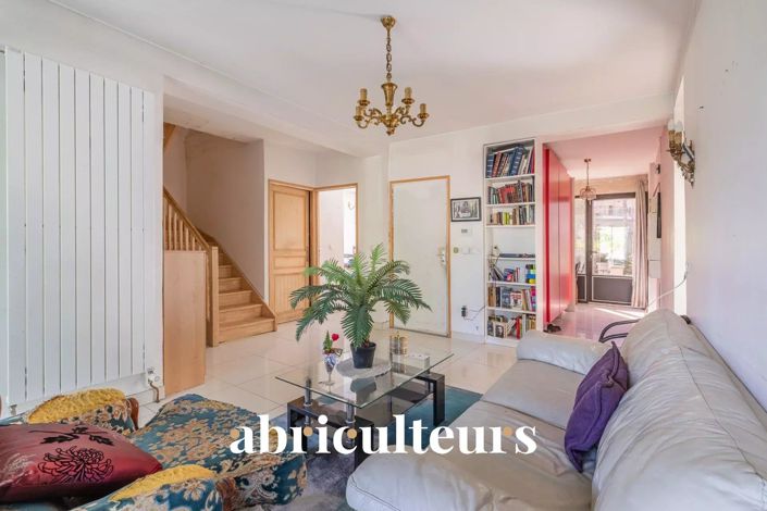 Image No.3-5 Bed Apartment for sale