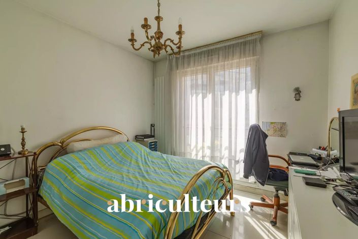 Image No.7-5 Bed Apartment for sale